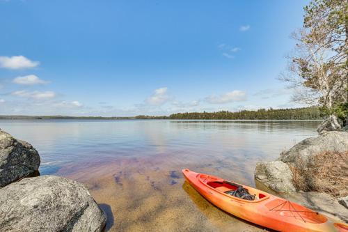 Franklin House | Steps to Lake Access! Eastbrook Family Cabin