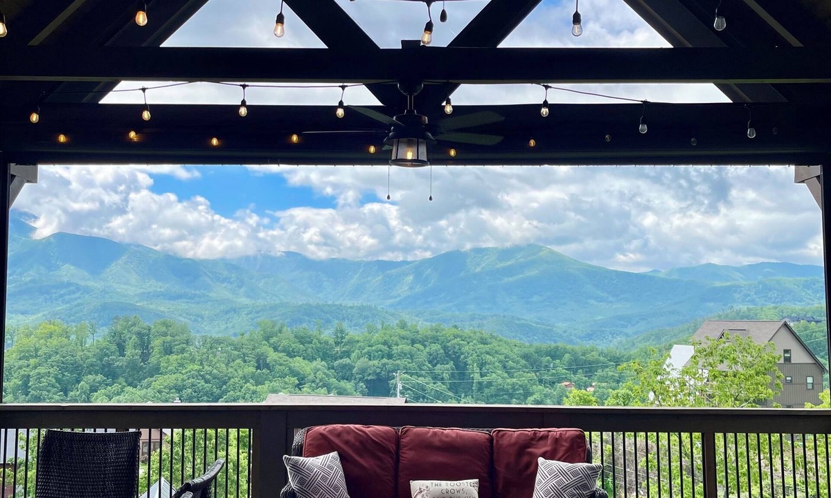Chalet Village North Cabin | STUNNING MOUNTAIN VIEWS! Multiple HUGE Decks, Game Room, Fire Table, Hot Tub!