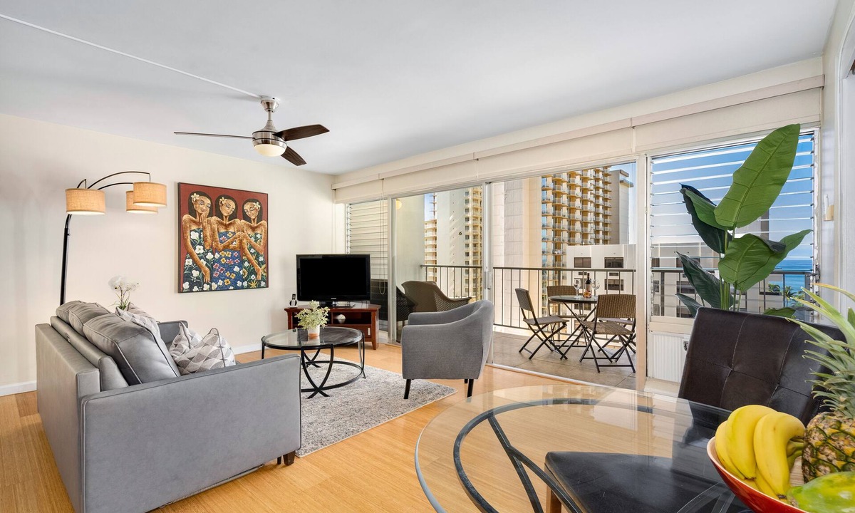 Waikiki Condo | Stunning Ocean View Condo! Best Location!