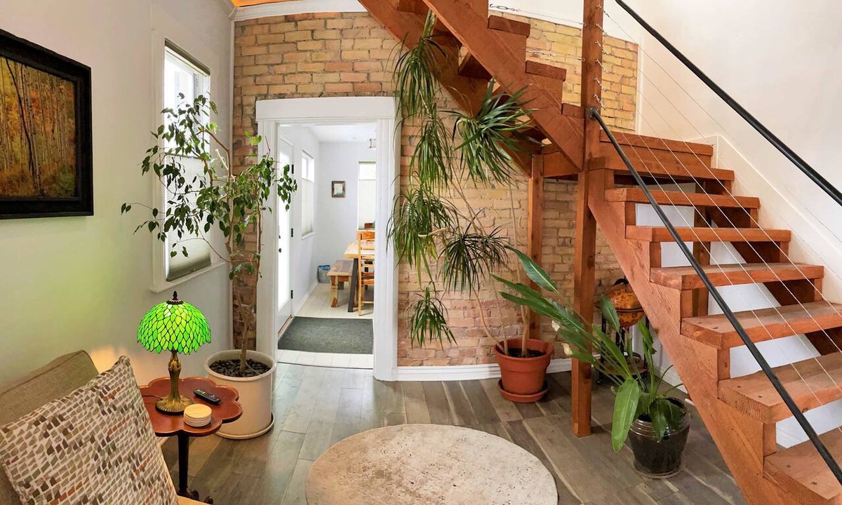 Sugar House House | The Elm Tree Cottage in the Sugarhouse District