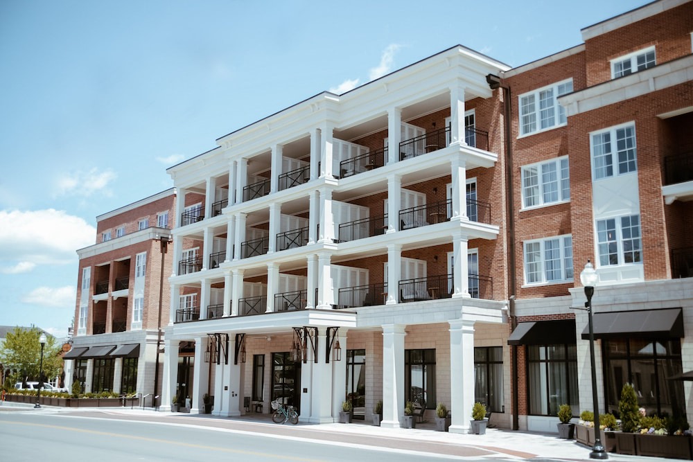 Historic Downtown Franklin Hotel | The Harpeth Franklin Downtown, Curio Collection by Hilton