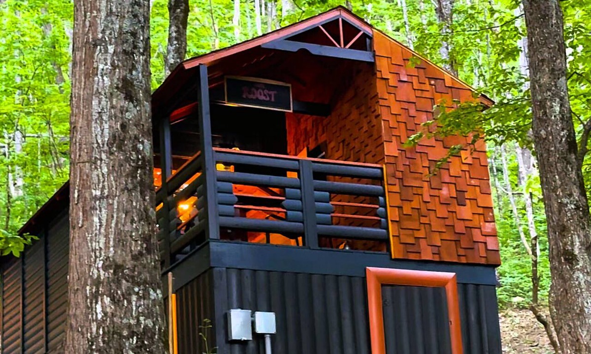 Laurel Ridge Cabin | The Roost, w/King bed and Mtn Views