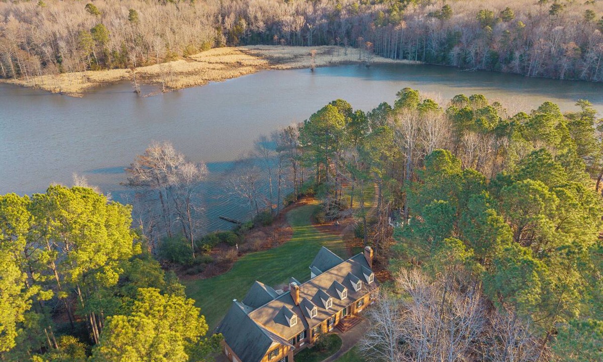 Charles City House | The Sanctuary at Morris Creek | 4BR Luxury Stay
