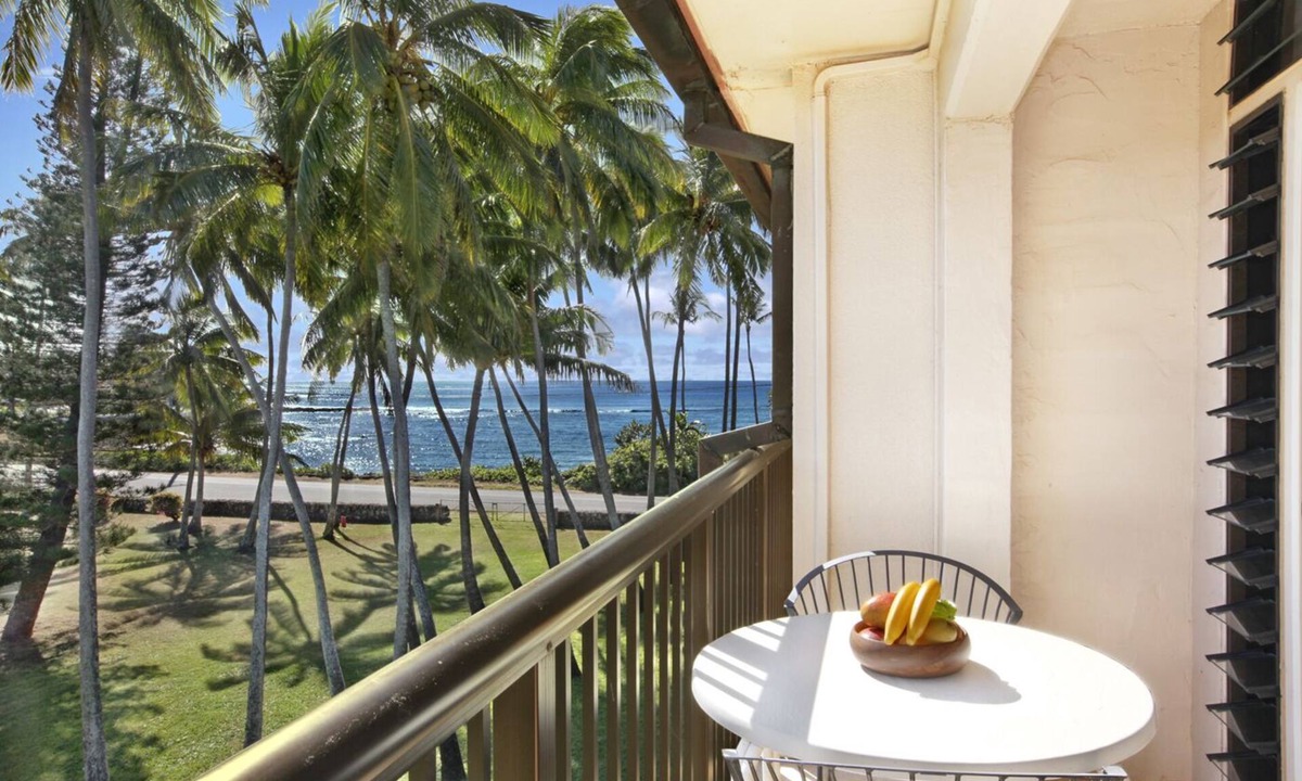 Poipu Condo | Top Floor Ocean View Suite just Steps to the beach and Beach House Restaurant
