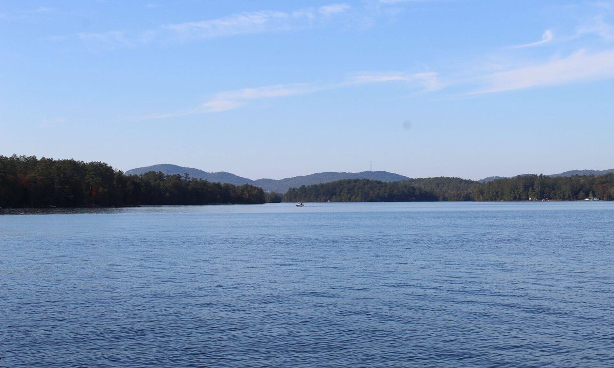 Norway Cabin | Trailside cabin w/sauna, minutes to town & lake, skiing nearby. Pet Friendly!