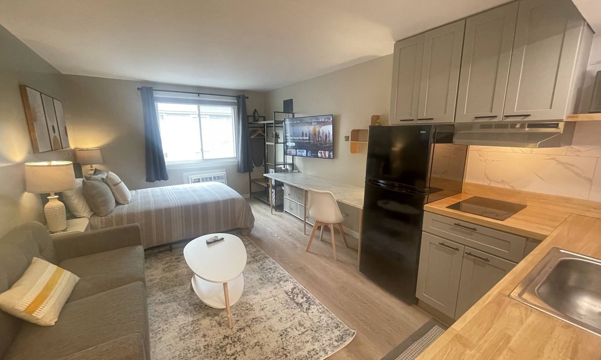 Syracuse Apartment | Twin Oaks Extended Stay Studio - 2817 Apt 4