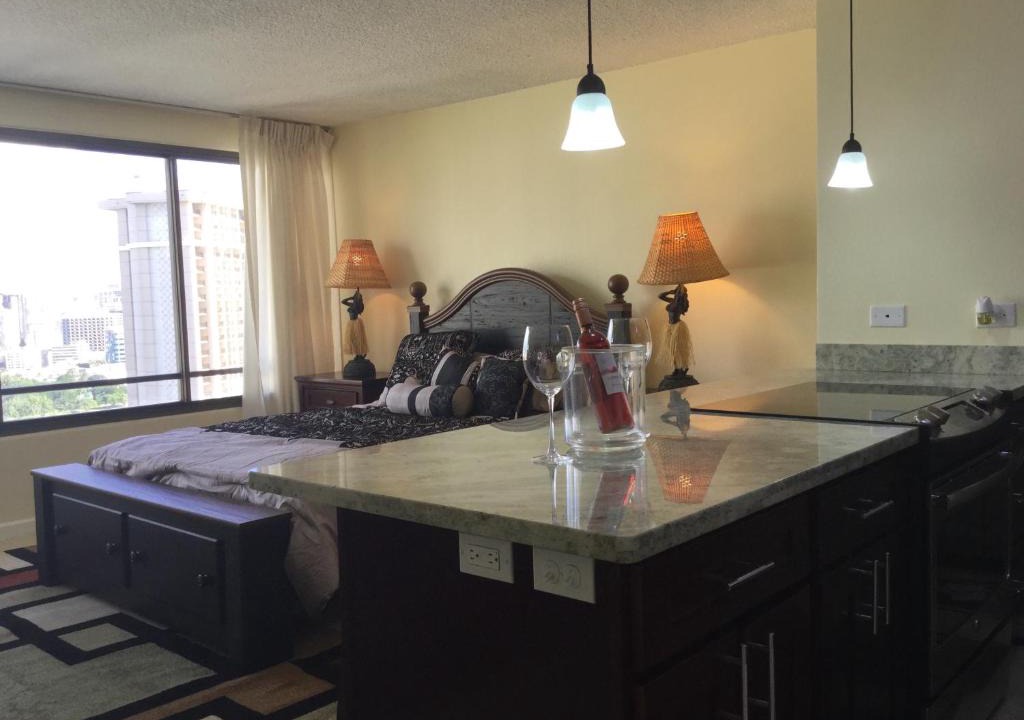 Waikiki Apartment | Waikiki Ala Moana Studio 30 days