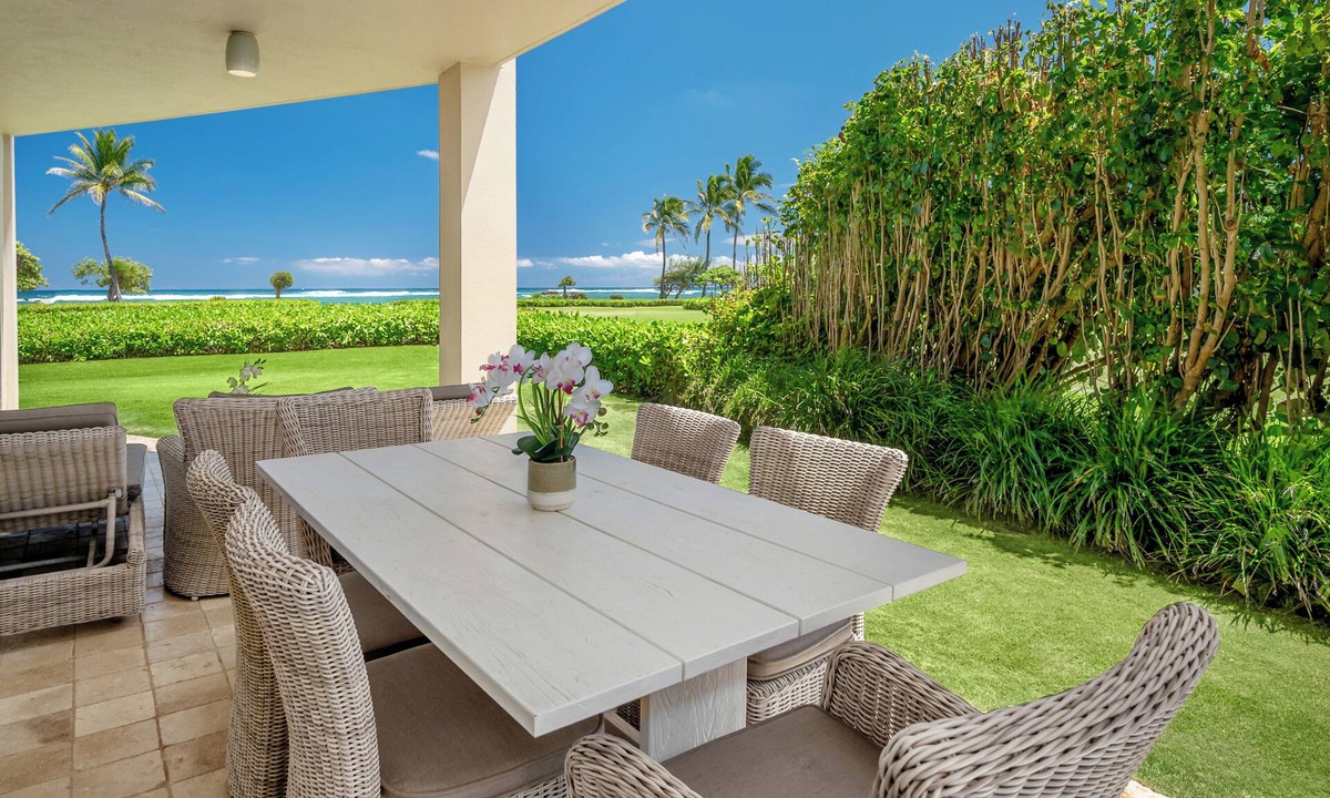 Wailua Condo | Waipouli Beach Resort G101 Oceanfront 2 BD 3 BA