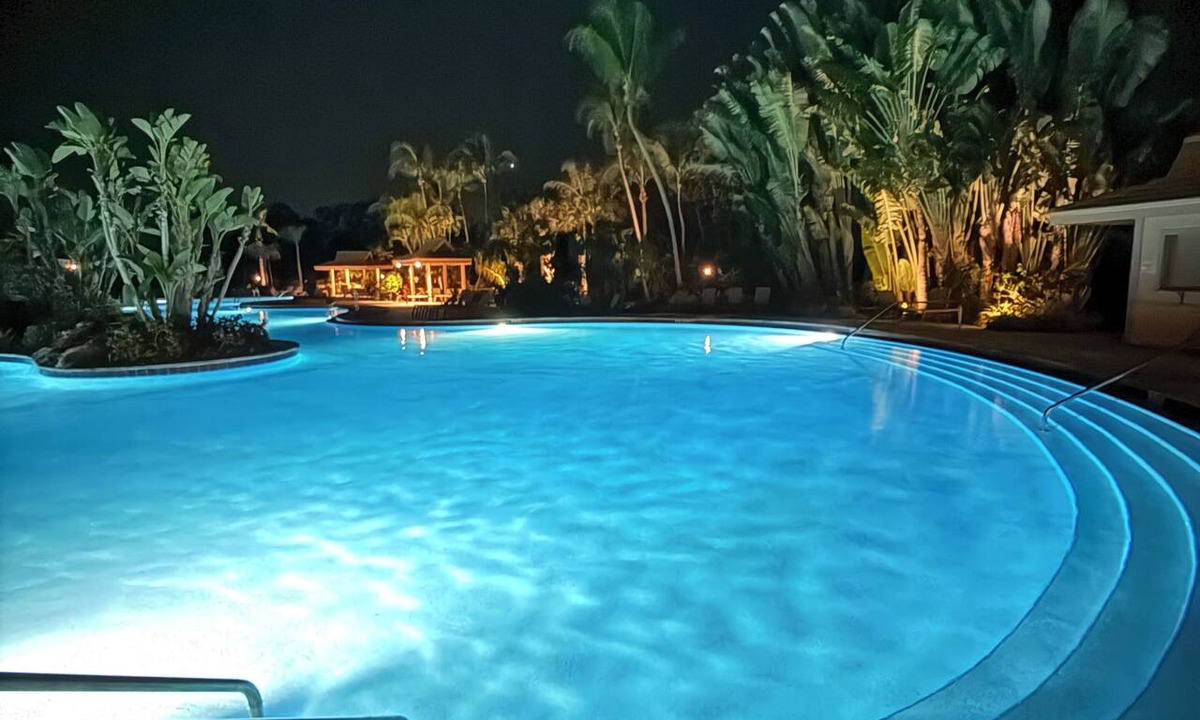 Naples Condo | Welcome to your private oasis in Cascades at Falling Waters in Naples