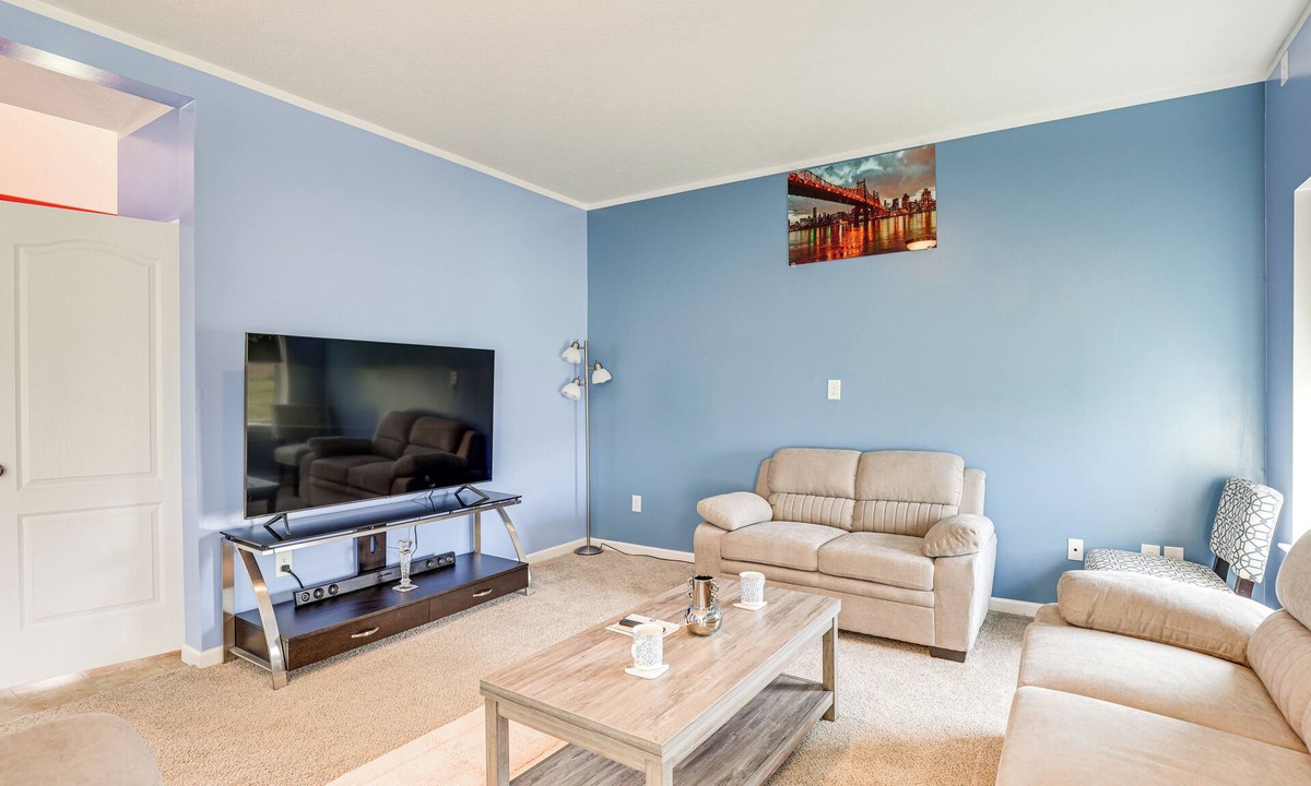 West Henrietta House | West Henrietta Retreat ~ 4 Mi to Rochester IT