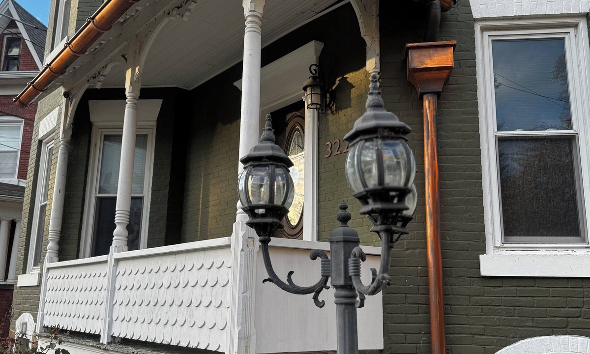 Northumberland House | Whispering Well Manor - optional hot tub & short drive to Bucknell &Susquehanna