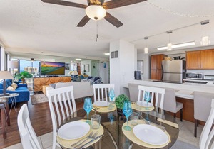 2bed/2bath Penthouse Ocean View.Recent Luxurious Renovation