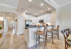 Adagio E-202 Poolside Condo - Amazing Poolside Views!