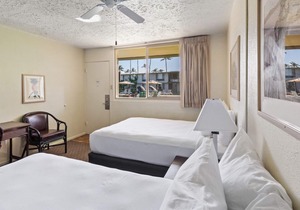 Fun for the Whole Family! 3 Poolside Units, Minutes to Iao Valley State Park!