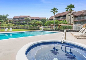 Garden Condo w/ Golf Nearby, Private BBQ on Lanai, 5min to Kahalu'u Beach