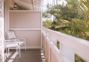 Garden Island Escape! Perfect Vacation | Onsite Pool + Hot Tub