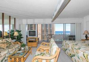 Ilikai Hotel One-bedroom Unit with am awesome view of the Duke Kahanamoku Lagoon and Waikiki Beach