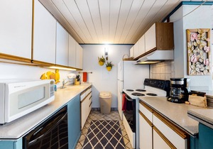 Island Sands Resort Condo w/Free WiFi, Private W/D-Close to Beaches