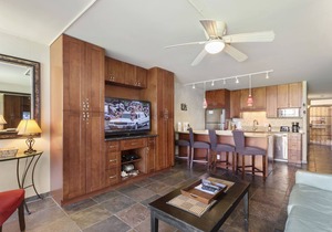 Leinaala Oceanfront #203 Panoramic Ocean View, Renovated, A/C, Great Rates!