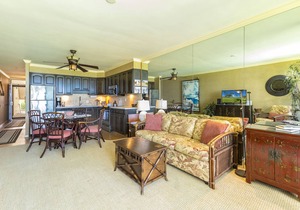 Leinaala Oceanfront #204 2nd Floor unit, Panoramic Ocean View, Great Rates!