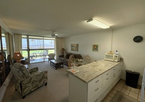 Leinaala Oceanfront #303 Panoramic Ocean Front View, A/C Great Location, Pool