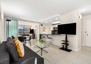 Monthly Discovery Bay 3717 Mountain/City Views 2 Bd 1Ba 2 Queen Beds
