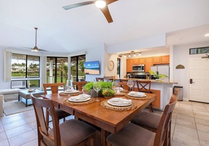 NEWLY UPDATED-SLEEPS 8-WELL EQUIPPED-AC-METICULOUS CLEANING