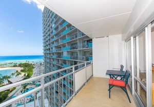 One-Bedroom Deluxe (Renovated) Unit with a view of the Duke Kahanamoku Lagoon and Waikiki Beach