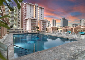 Studio with hardwood floors, ocean views - pool, hot tub, & sauna on-site