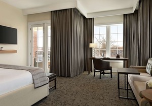 The Harpeth Franklin Downtown, Curio Collection by Hilton
