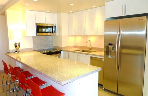 Waikiki Condo | 39th Floor Unit with Spectacular Views!