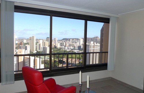 Waikiki Condo | 39th Floor Unit with Spectacular Views!