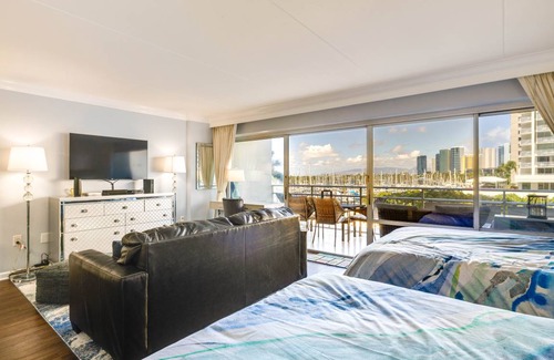 Waikiki Apartment | 51 m² Apartment ∙ 4 guests