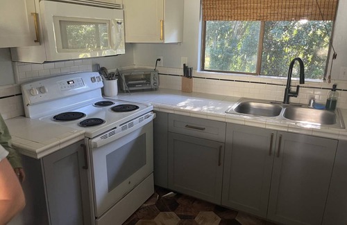 Kalaheo House | 74 m² House ∙ 2 bedrooms ∙ 3 guests