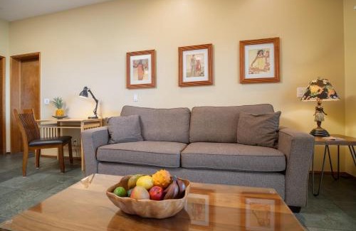 Kihei Apartment | Aloha Aku Bamboo2 Suite - A Serene Retreat by the Shore