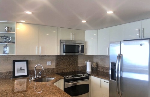 Waikiki Condo | Breathtaking Ocean and Yacht Harbor Views! #1482