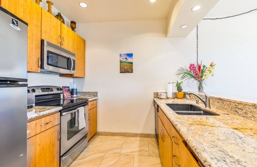 Wailea Condo | Coursefront Condo with Shared Pool & Hot Tub, Private W/D, WiFi, and Ocean View