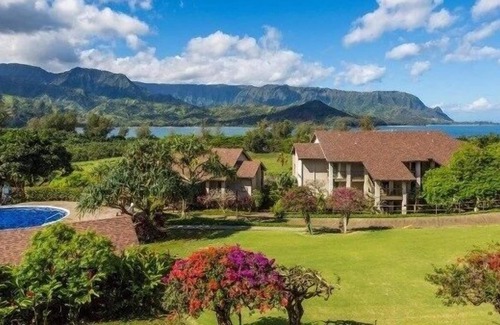 Princeville Condo | Hanalei Bay Resort 6101 1 Bedroom Condo by RedAwning