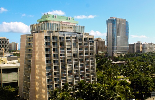 Waikiki Hotel | Hotel La Croix