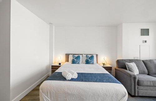 Waikiki Apartment | Ilikai Marina Studios