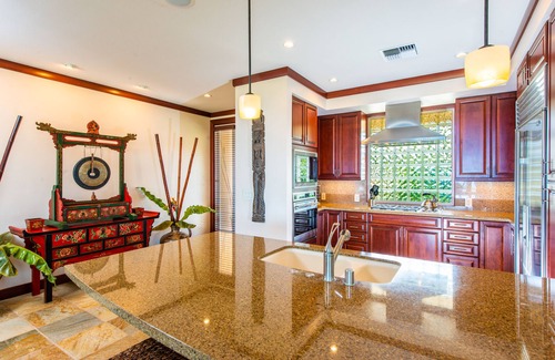 Kamuela House | INCREDIBLE SWEEPING OCEAN AND COASTLINE VIEWS - UNBEATABLE VALUE
