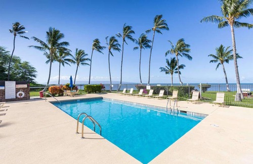 Kaunakakai Condo | Island Inspired w/Loft, Large Lanai, Kitchen #334