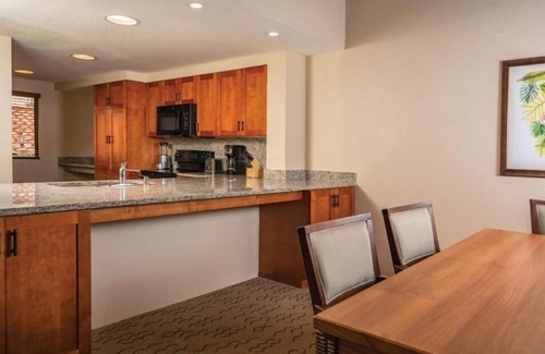 Kahaluu-Keauhou Hotel | Kona Coast Modern 1BR Living with Tennis Court