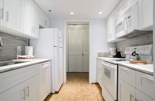 Kaanapali Condo | Luxurious Courtyard Garden Condo Perfect for Children and Family!