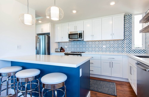 Kihei Condo | Luxury Contemporary Remodeled Beachfront Condo. Hotel zoned -not Minatoya list!