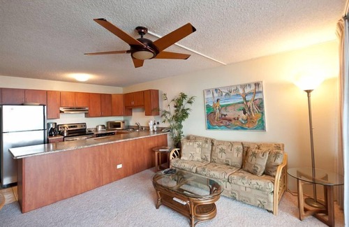 Maalaea Condo | Maalaea Milowai 5star 1bed Oceanfront- far from the fire - safe & normal stay
