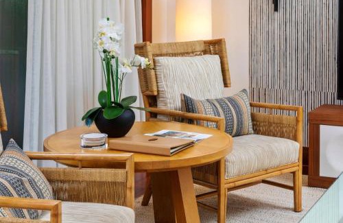 Montage Kapalua Bay Apartment | Montage Kapalua Bay 2 Free Rental Cars KBM Resorts Hale Mala At Montage Kapalua Bay Oceanfront Property 2 Units 6 Bedrooms MON ML-1161