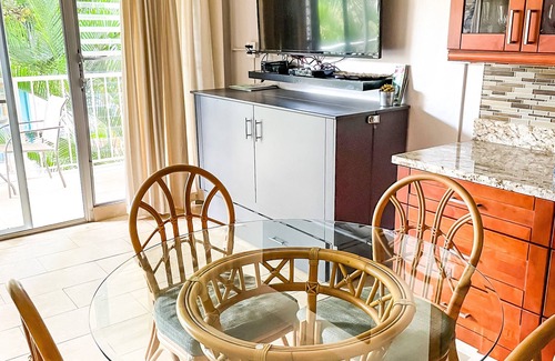 Kihei Condo | Newly updated, fully equipped unit. King size bed, new kitchen, steps to beach.