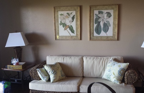 Kaunakakai Condo | PRIVATE SETTING AT MOLOKAI SHORES!