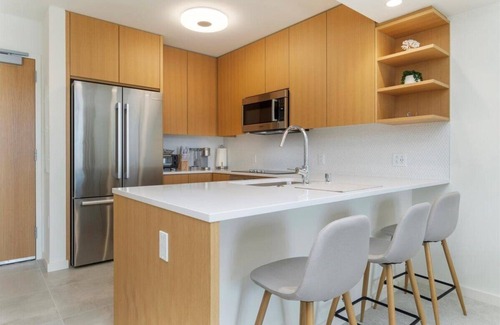 Ala Moana Condo | Sky Ala Moana 2307: 1 BR, 1 BA Condominium in Honolulu, Sleeps 4